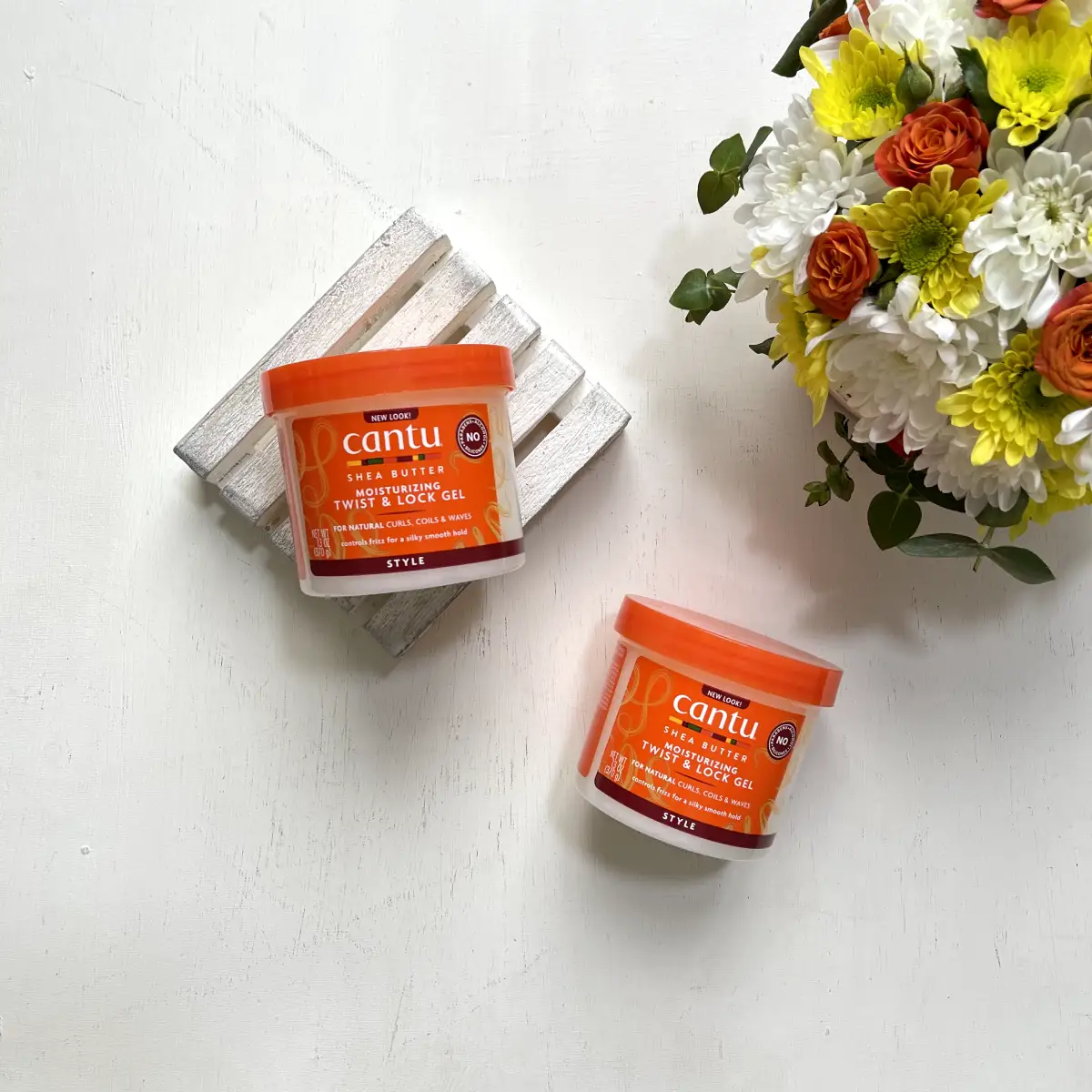 کرم ژل آبرسان و حالت دهنده ی کنتو Cantu Moisturizing twist & lock Gel