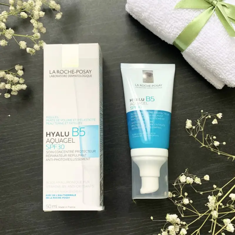 کرم آکواژل ترمیم کننده لاروش پوزای حاوی SPF30